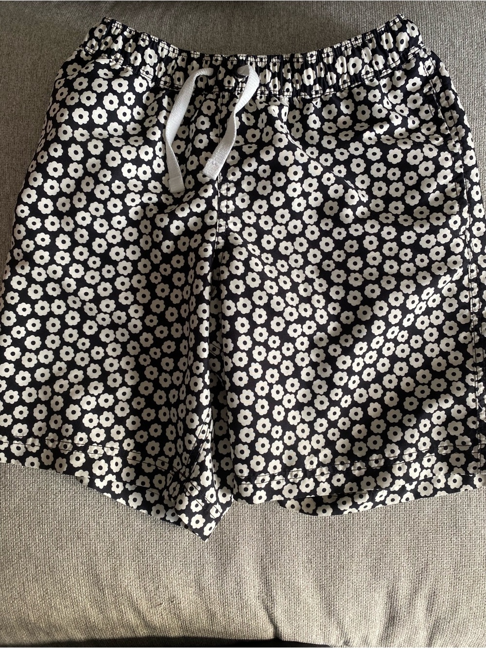 Hanna Andersson Black & White Floral Drawstring Bermuda Shorts